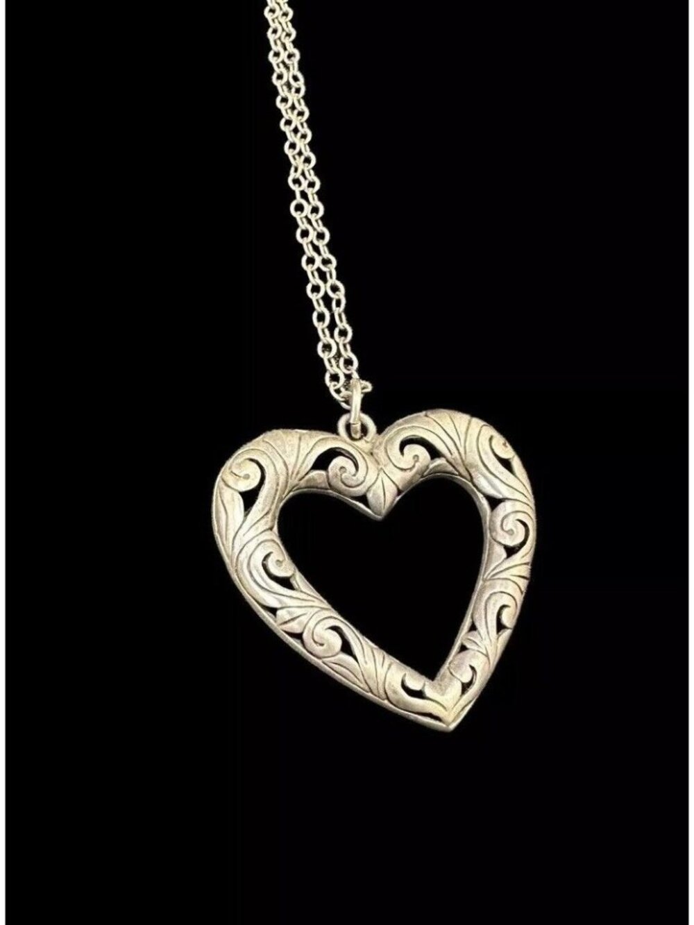 Jezlaine Sterling Silver Scrollwork Open Heart Pendant Round Chain Link Necklace